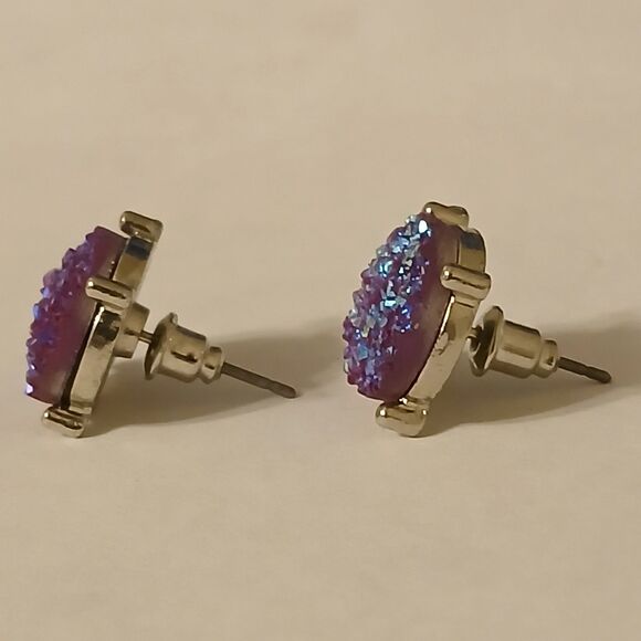 Iridescent Purple Shiny Faux Druzy Crystal Jewel Stud Earrings - Picture 3 of 8